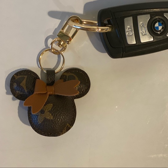 KeyChain - Picture 3 of 3